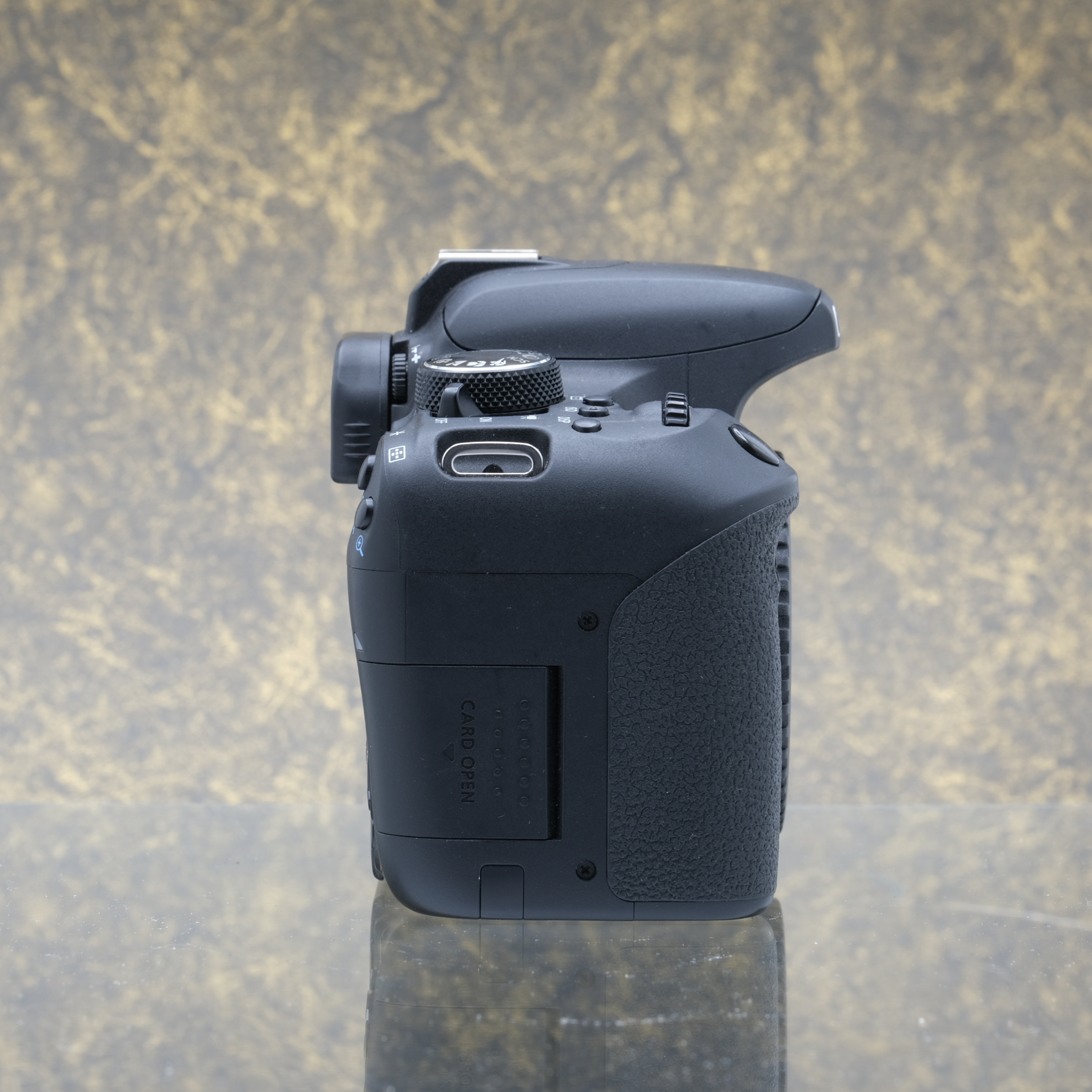 Canon 800D Body - Tweedehands