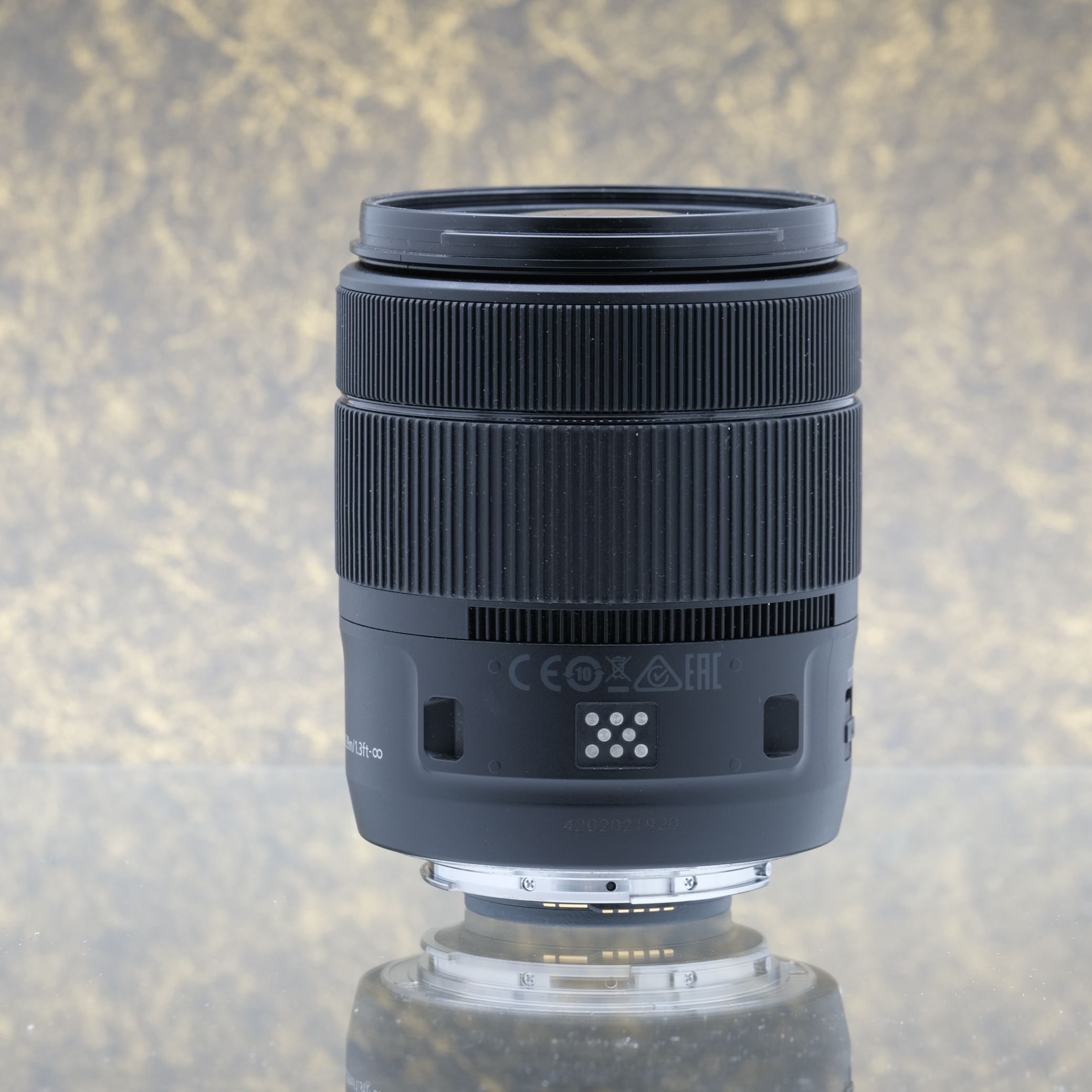 Canon EF-S 18-135mm f/3.5-5.6 IS USM - Tweedehands