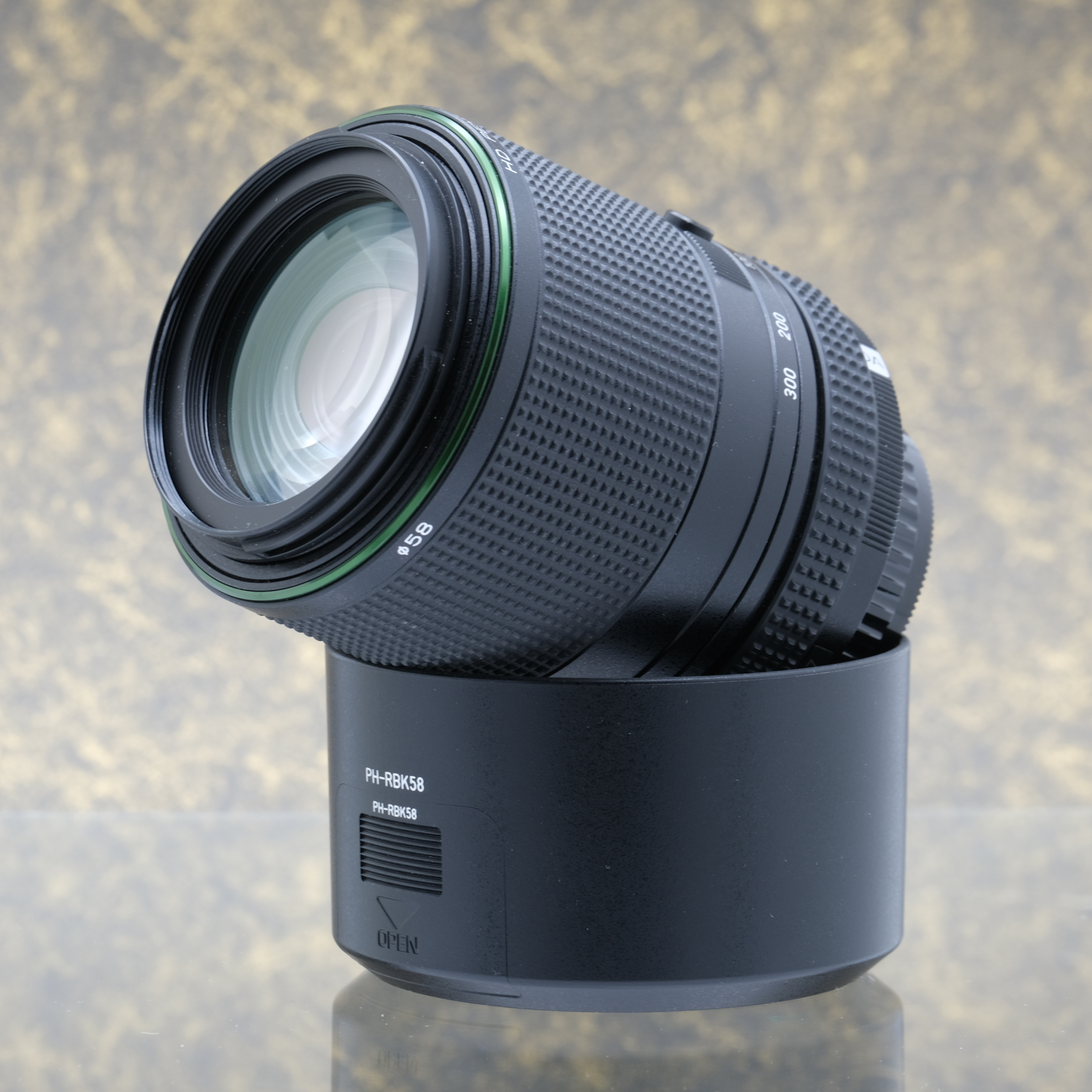 Pentax-DA 55-300mm f/4.5-6.3 ED PLM WR RE HD - Tweedehands