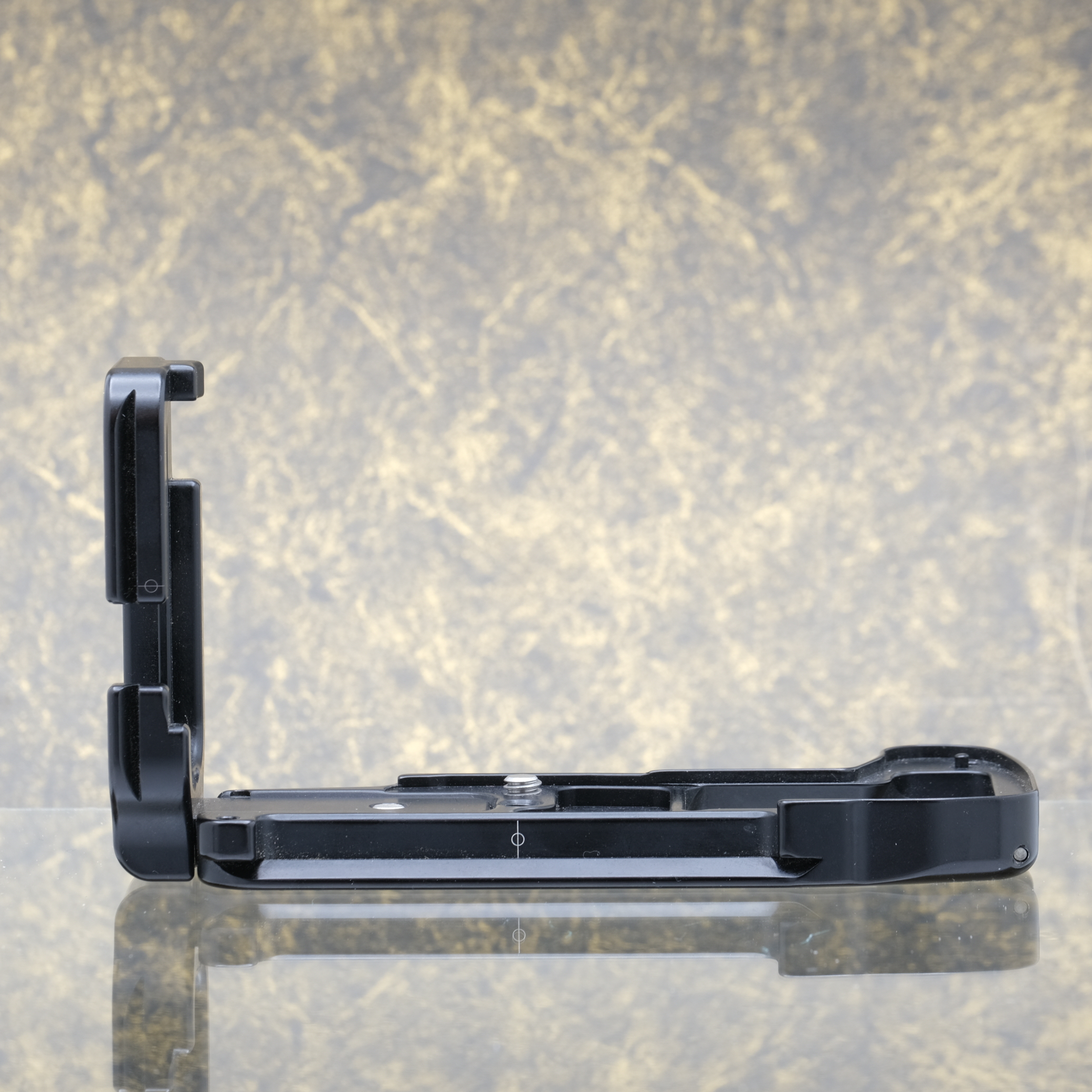 RRS BOEM2 L-plate voor Olympus E-M1 Mark II, Mark III - Tweedehands