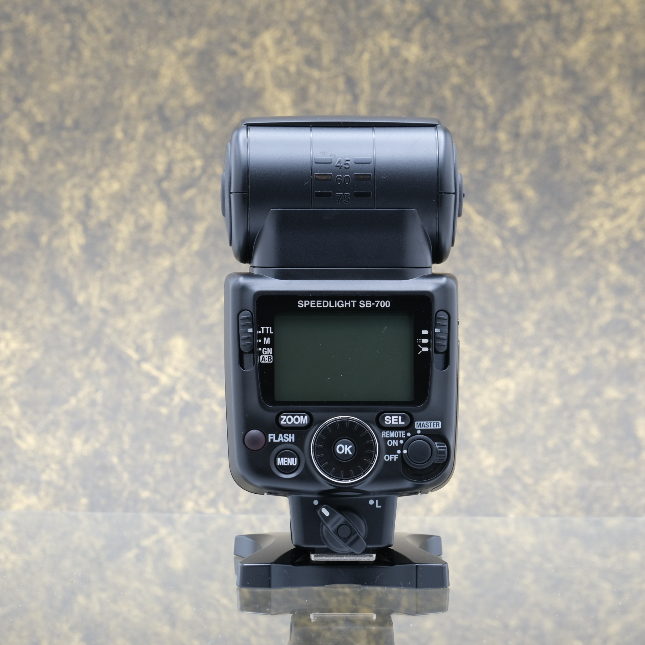 Nikon Speedlight SB-700 - Tweedehands