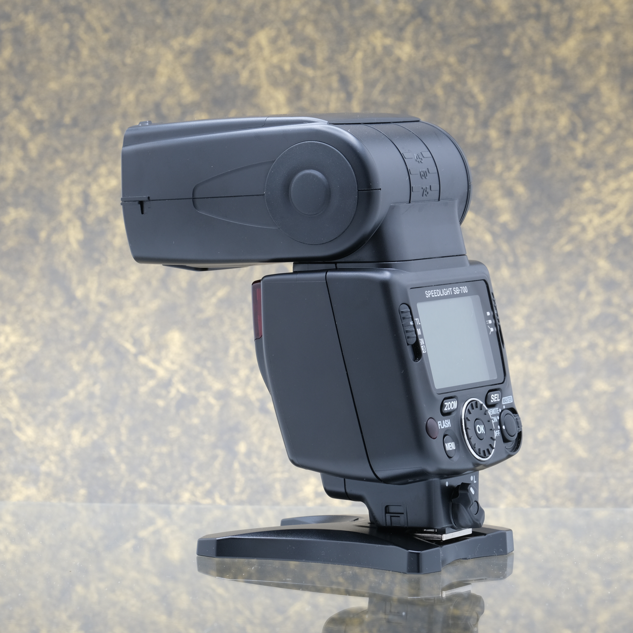 Nikon Speedlight SB-700 - Tweedehands