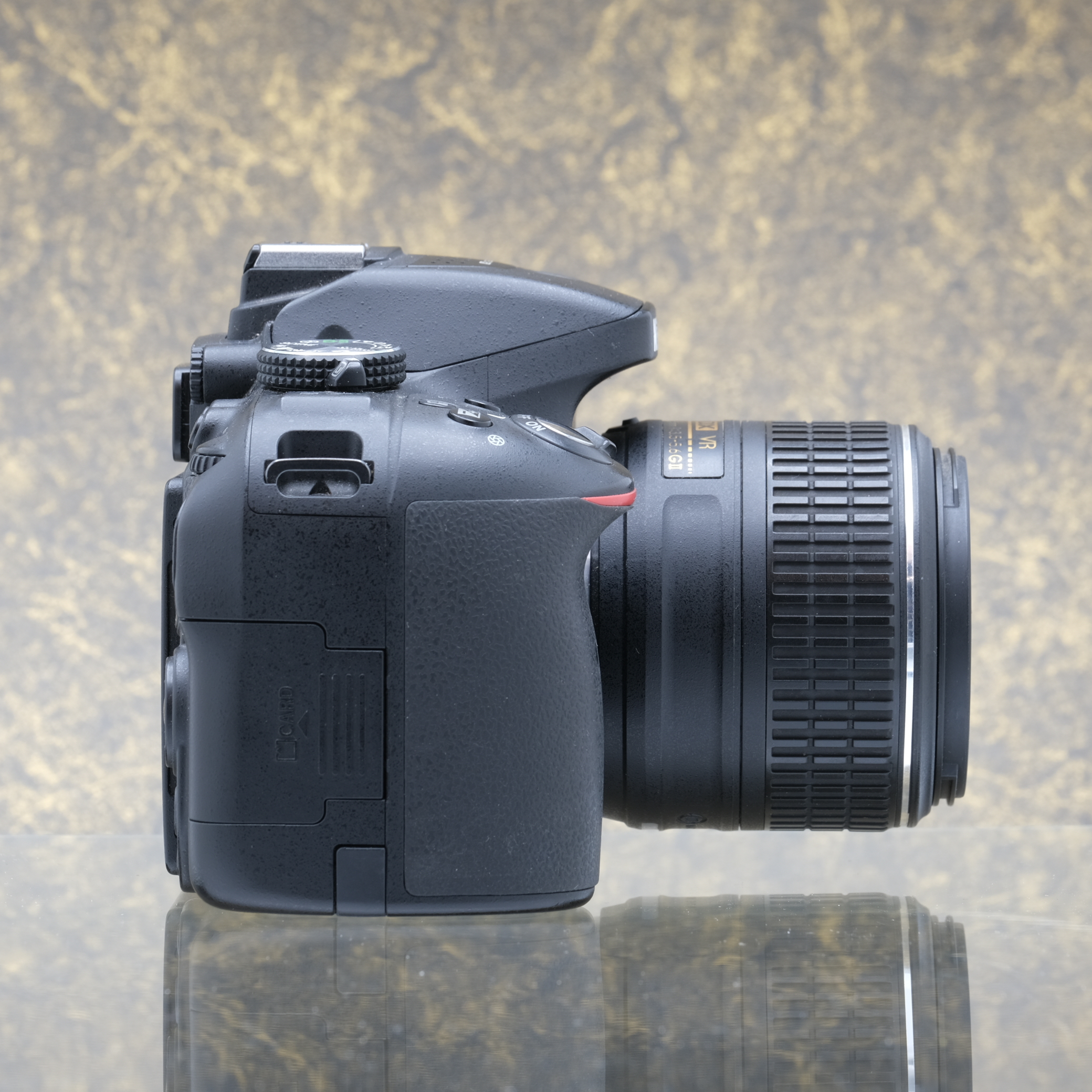 Nikon D5300 + 18-55mm f/3.5-5.6 G VR II - Tweedehands
