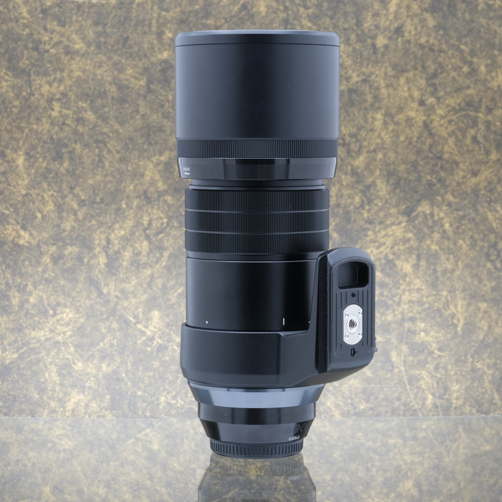 Olympus M.Zuiko Digital ED 300mm f/4.0 IS PRO - Tweedehands