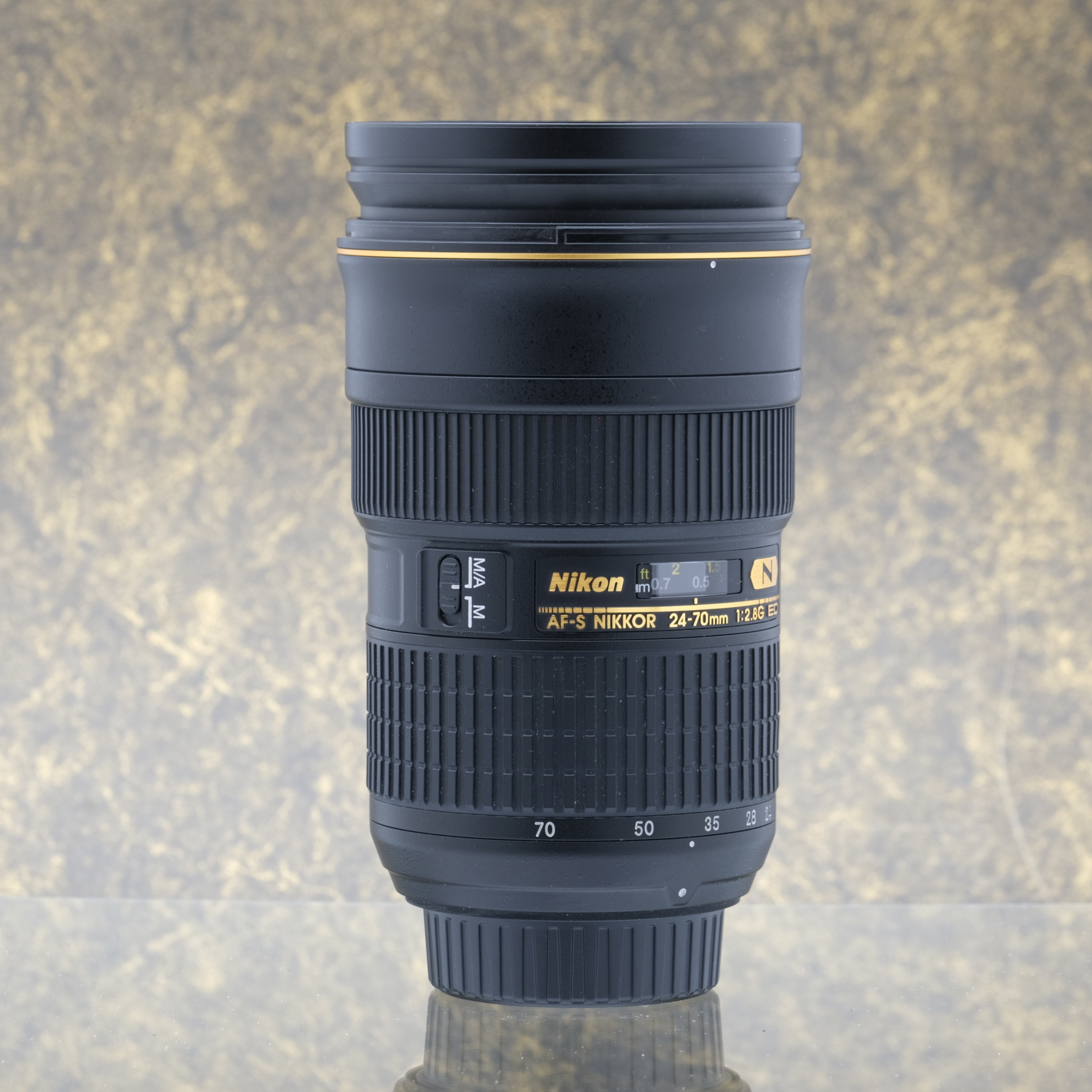 Nikon AF-S 24-70mm f/2.8G ED - Tweedehands