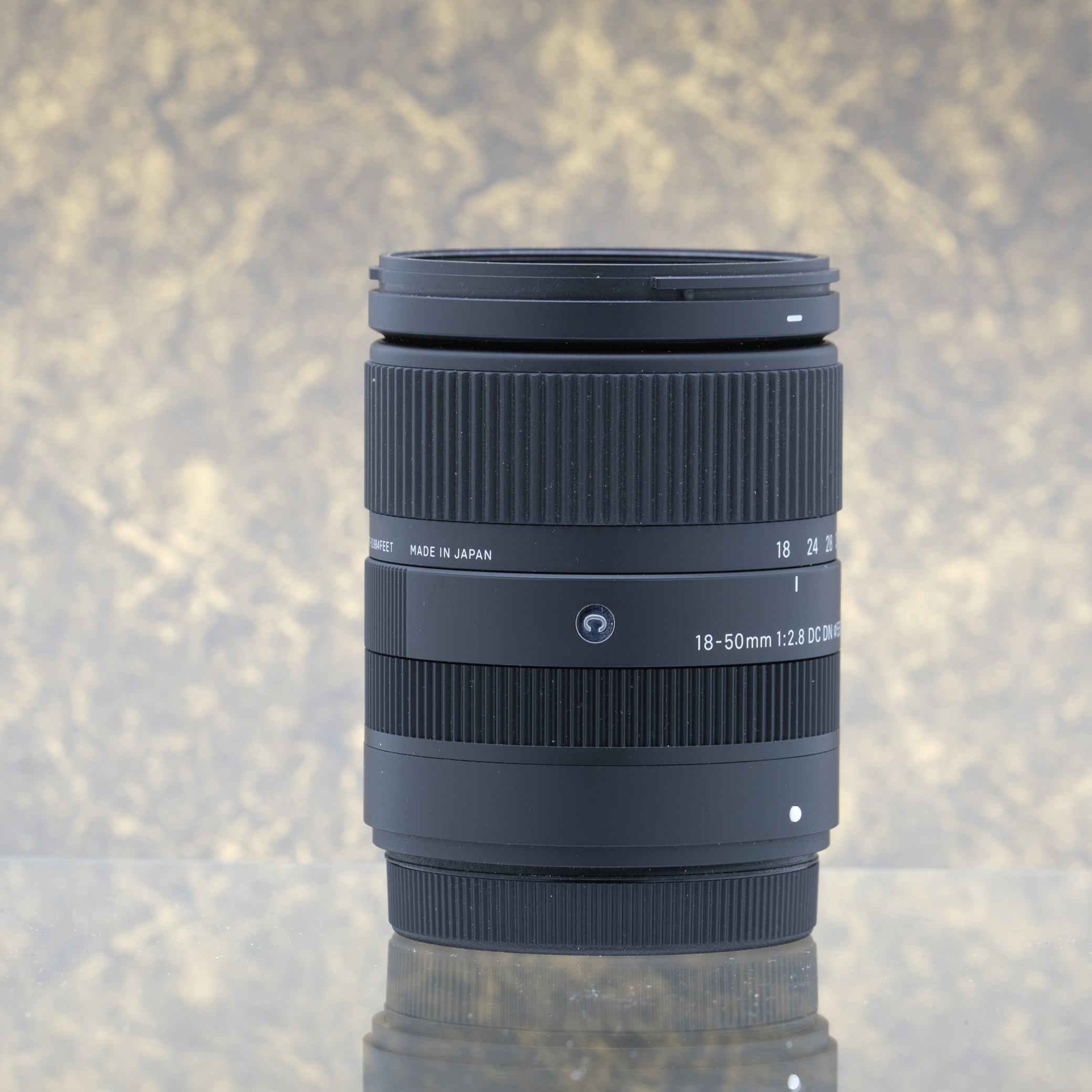 Sigma 18-50mm f/2.8 DC DN Contemporary voor Fujifilm - Tweedehands