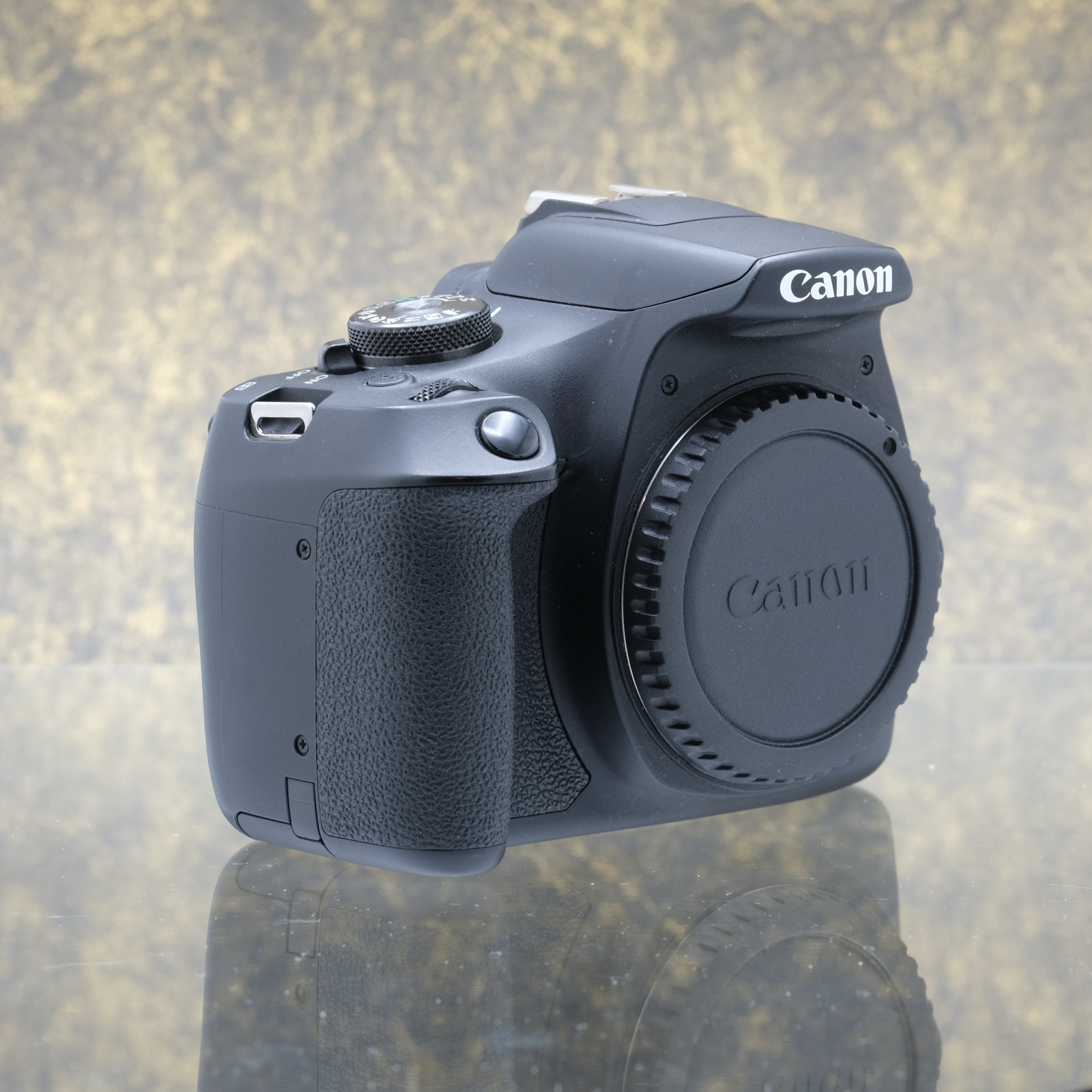 Canon EOS 2000D Body - Tweedehands