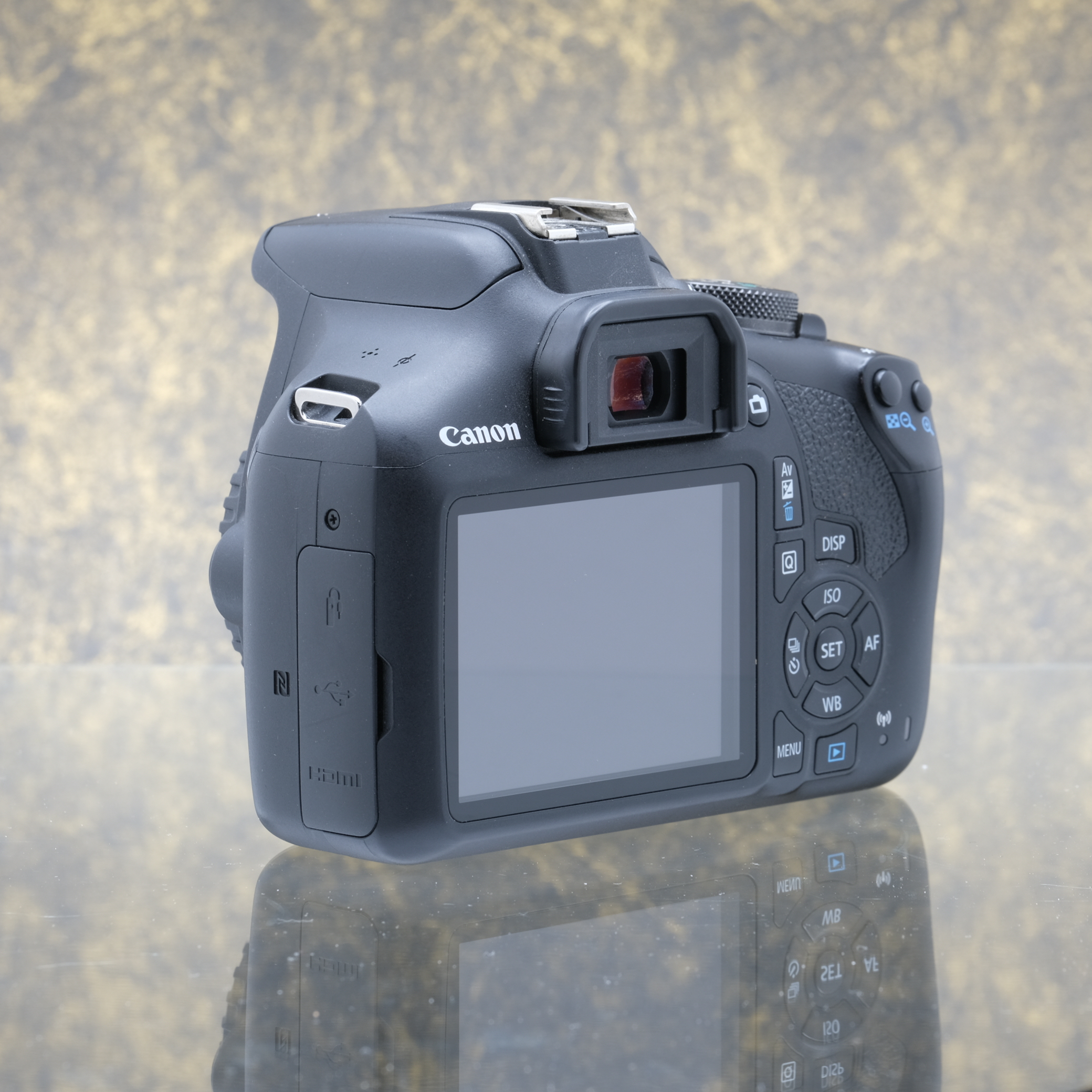 Canon EOS 2000D Body - Tweedehands