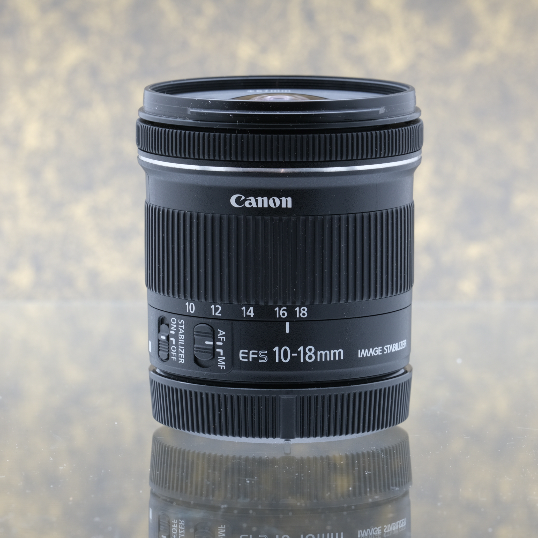 Canon EF-S 10-18mm f/4.5-5.6 IS STM Macro - Tweedehands