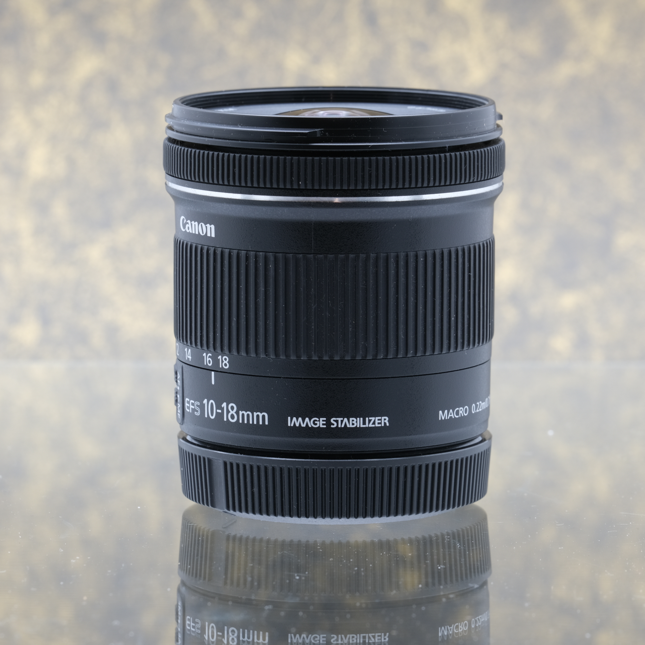 Canon EF-S 10-18mm f/4.5-5.6 IS STM Macro - Tweedehands