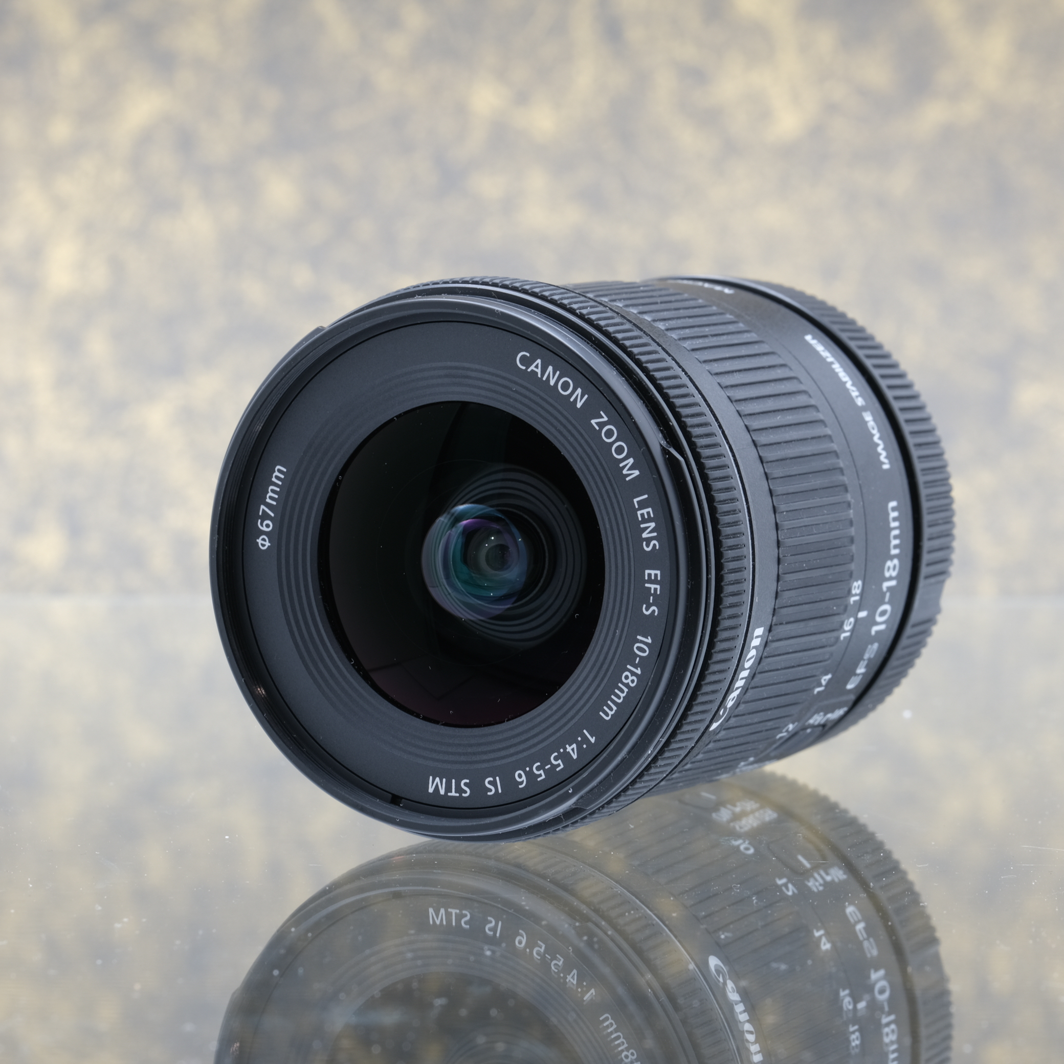 Canon EF-S 10-18mm f/4.5-5.6 IS STM Macro - Tweedehands