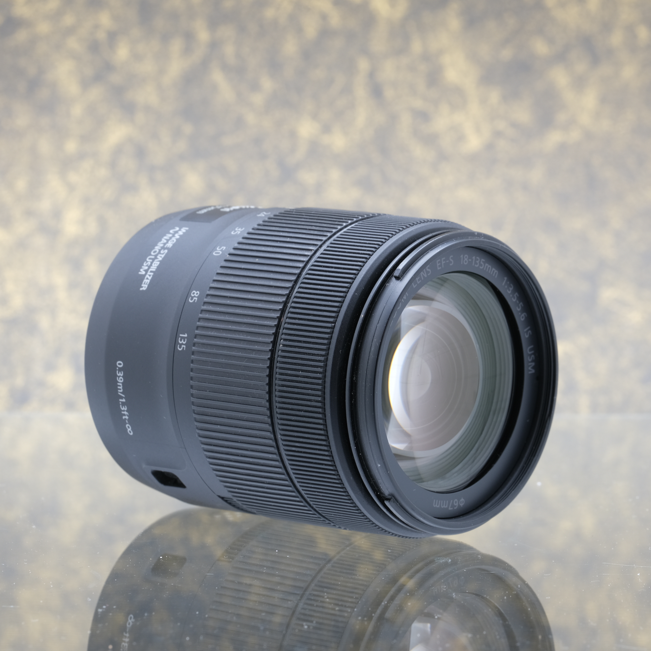 Canon EF-S 18-135mm f/3.5-5.6 IS USM - Tweedehands
