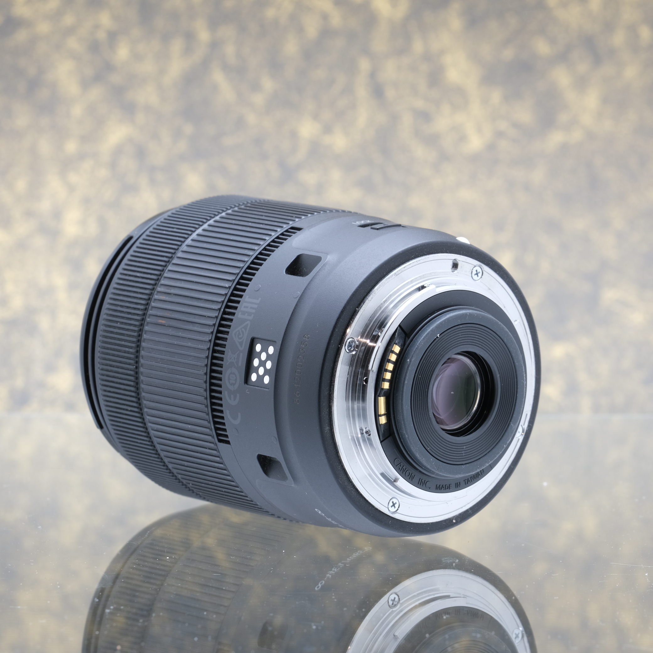Canon EF-S 18-135mm f/3.5-5.6 IS USM - Tweedehands