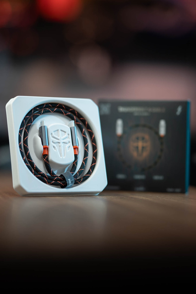 Jupio x Pr1meGear Thunderbolt 4 Cable 75 cm