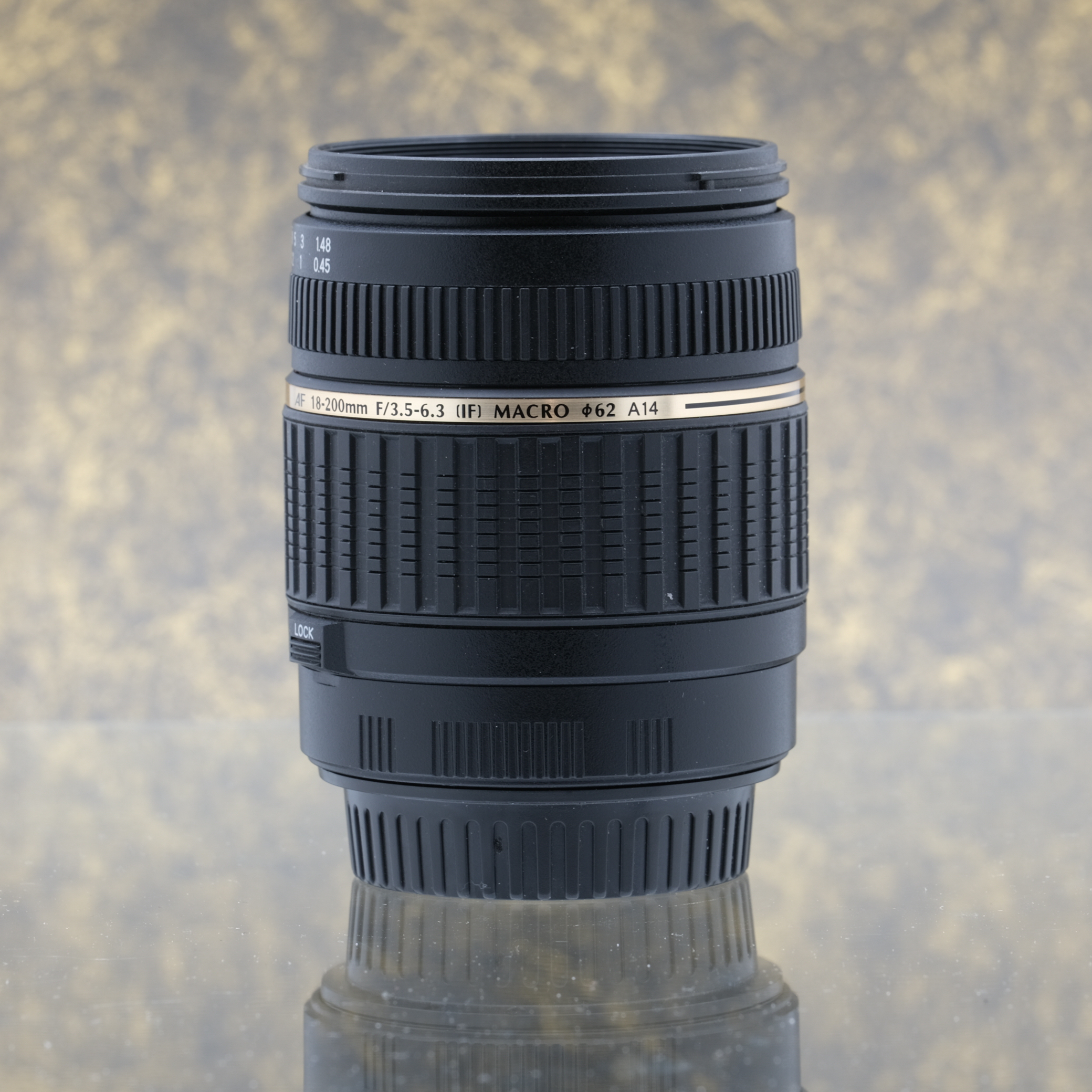 Tamron AF 18-200mm f/3.5-6.3 Macro voor Canon EF - Tweedehands