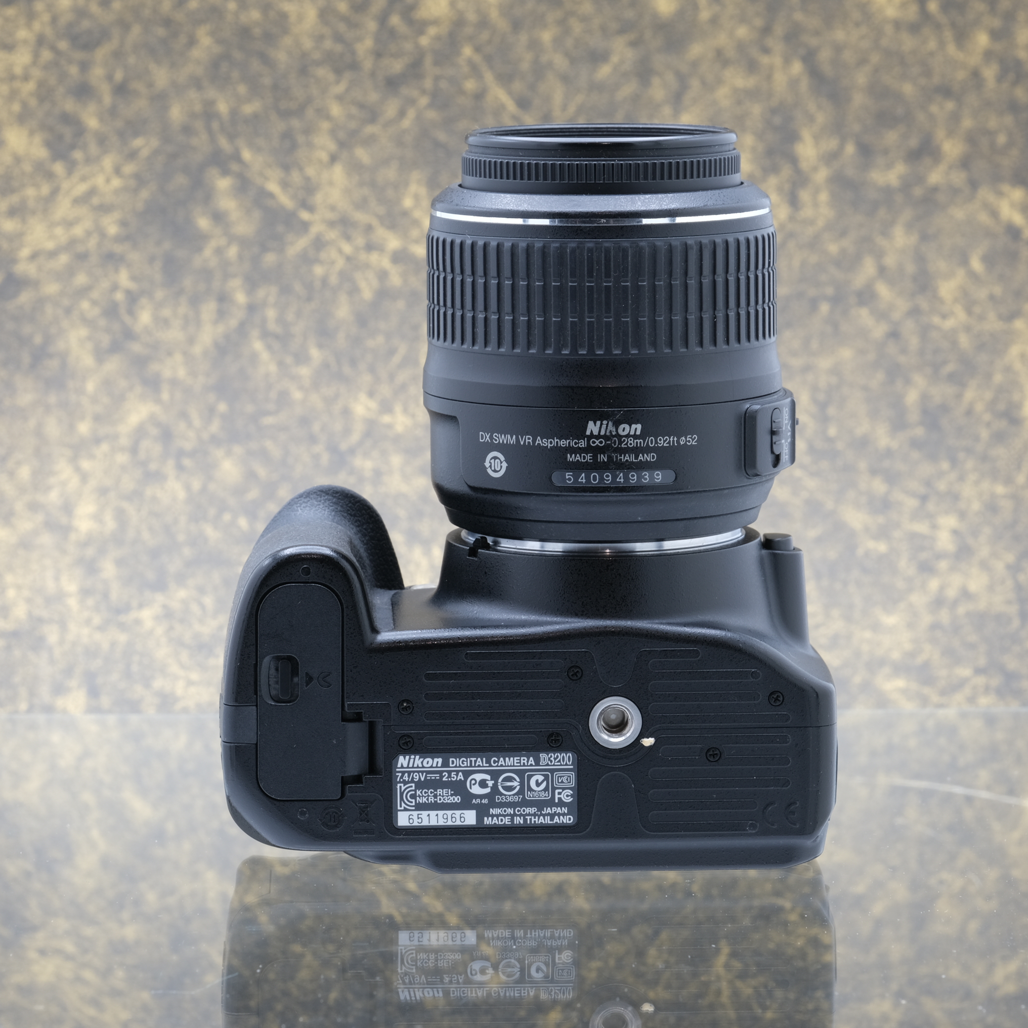 Nikon D3200 + 18-55mm f/3.5-5.6G - Tweedehands