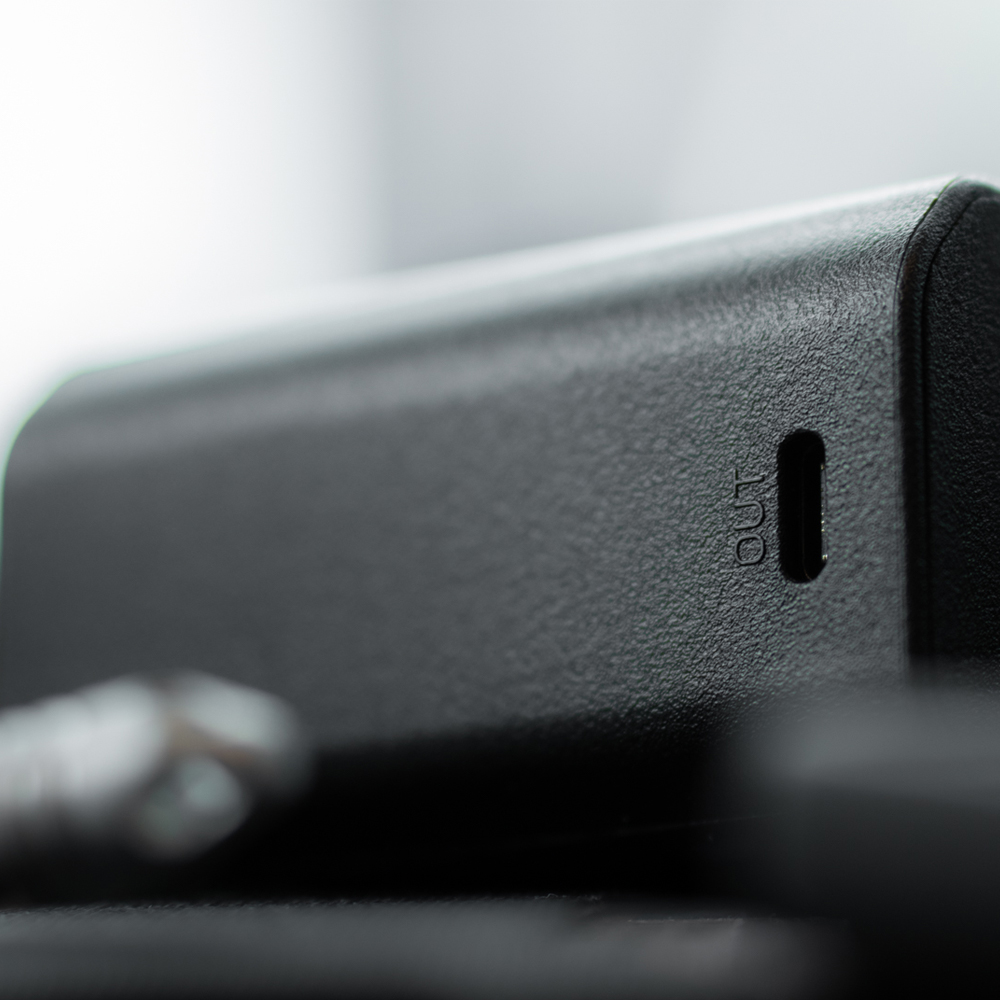 Jupio Pr1me Gear Tri-Charge W235